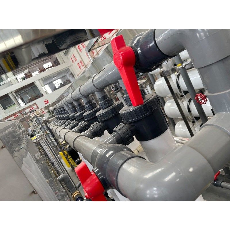 Machine de traitement de l'eau à ultrafiltration de haute capacité 5000L/h pour la production de tissus