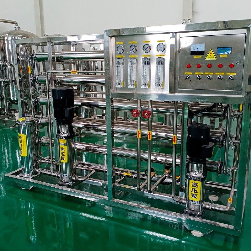 Système de filtration de l'eau pour hôpitaux médicaux RO EDI 300 kg 1500*600*1500 mm Filtration