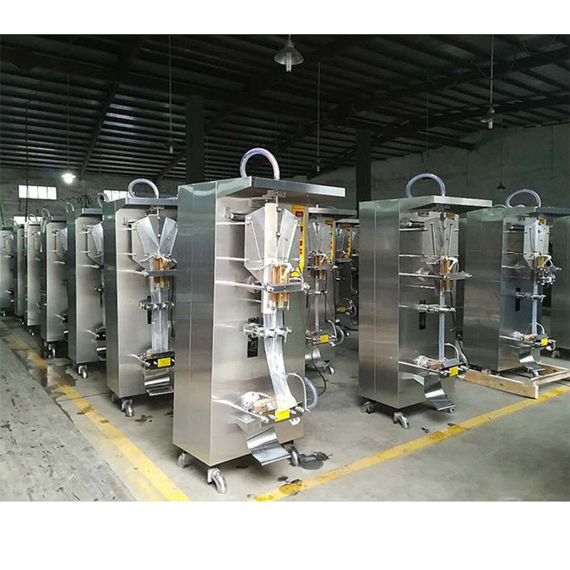 Machine de remplissage à longue durée de vie pour emballages d'eau de sachet et sacs d'eau minérale