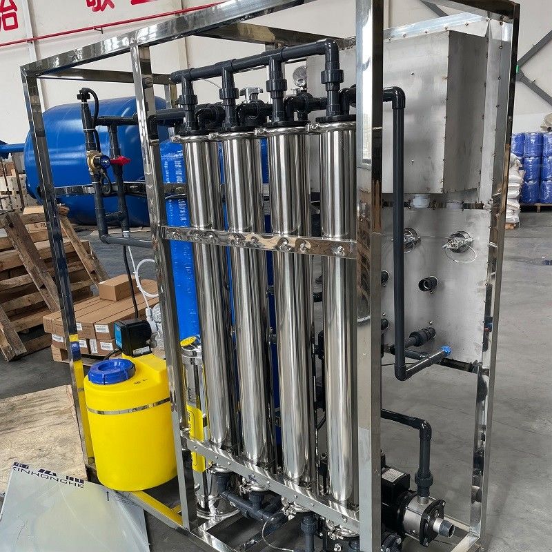 Machine de traitement industriel de l'eau potable pure en bois 500l avec filtre RO