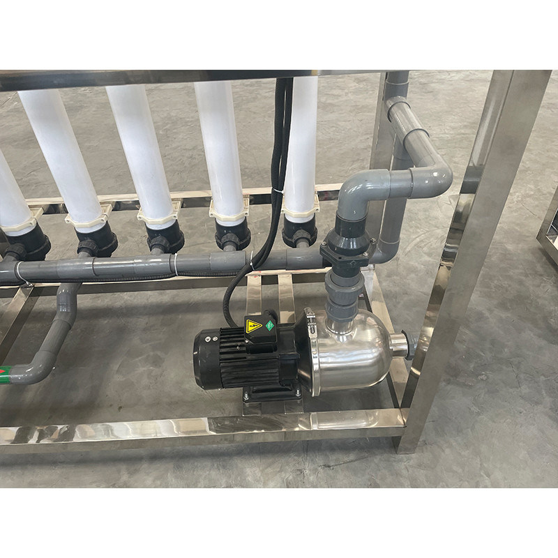 UF Industrie du purificateur d'eau Système de filtration nano élimine la couleur avec boîtier en bois