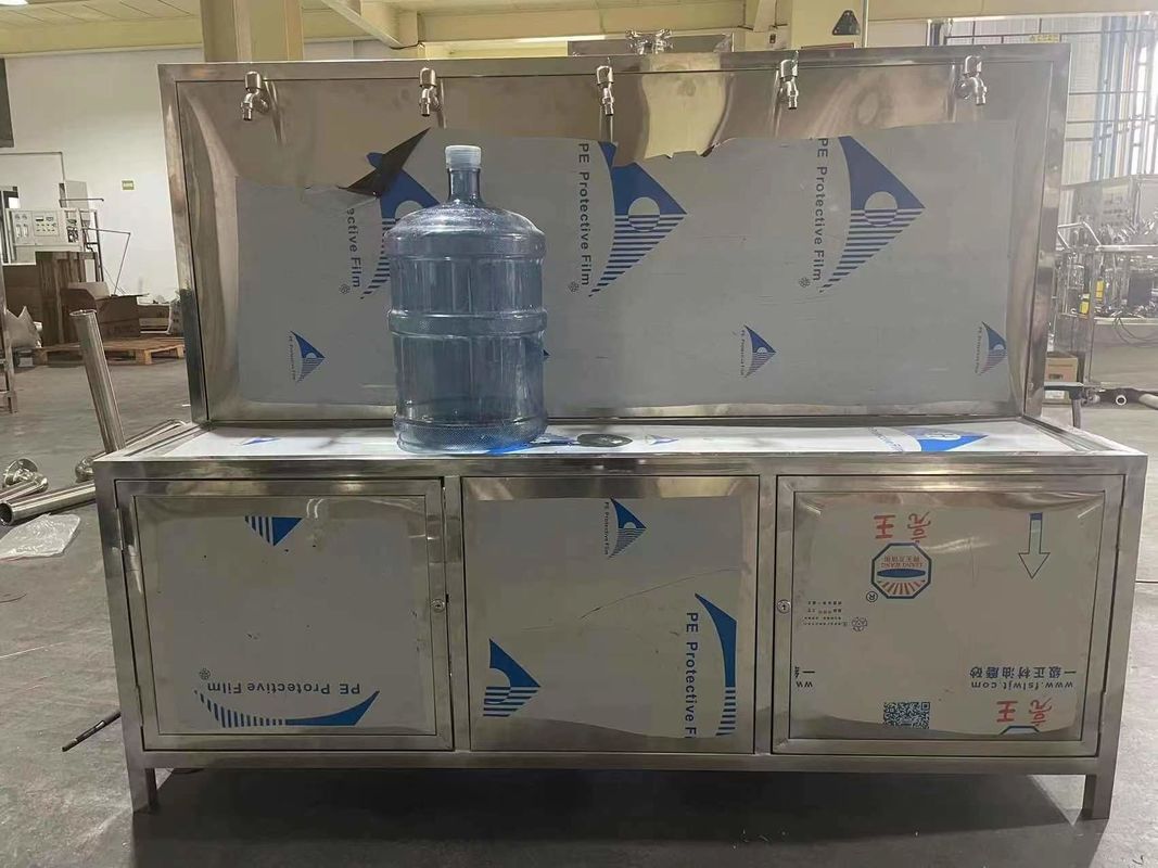Région de remplissage de 10 à 200 ml de précision Machine automatique de remplissage de robinet à eau pour l'industrie alimentaire