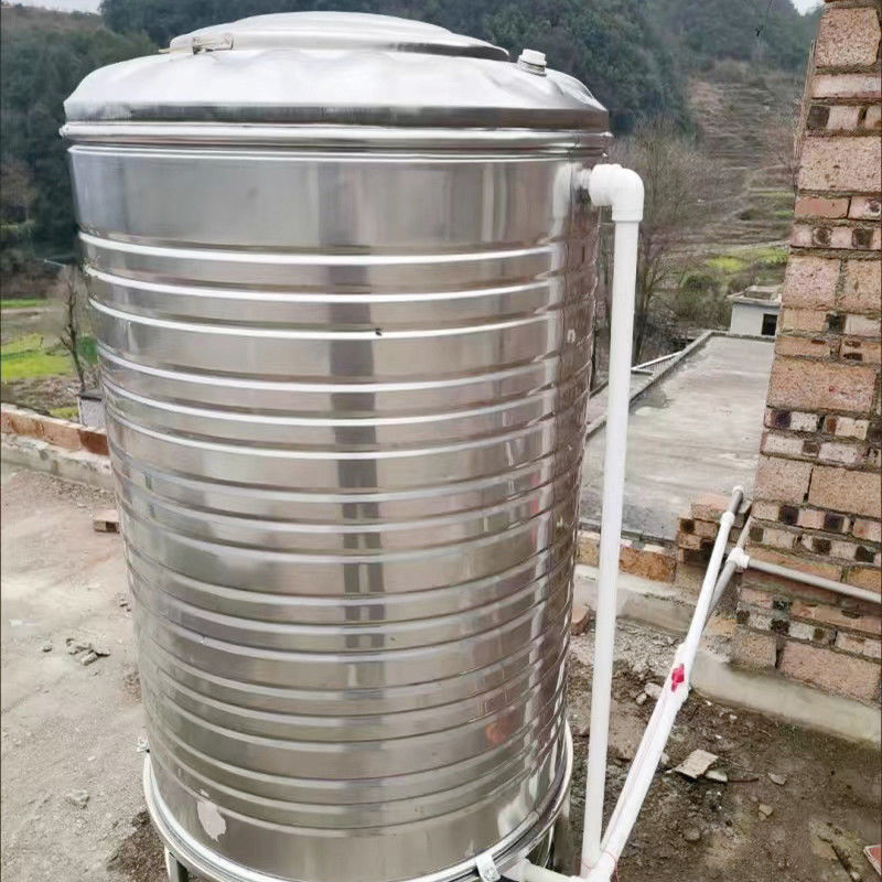 Réservoir d'eau en acier inoxydable