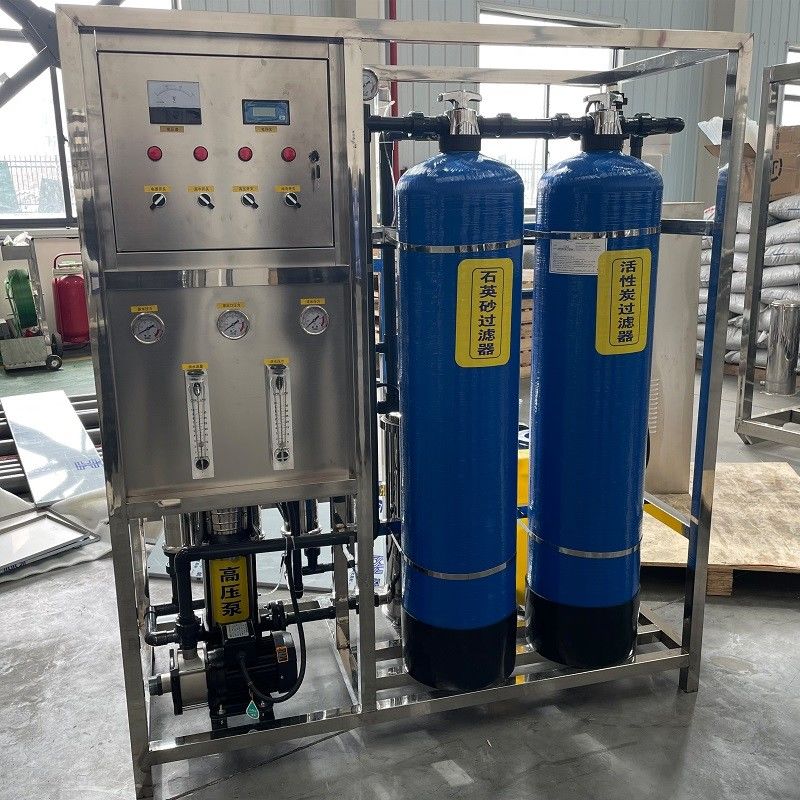 Purificateur d'eau RO pour système de filtration d'eau certifié CE 380V/1.5Kw 260 kg