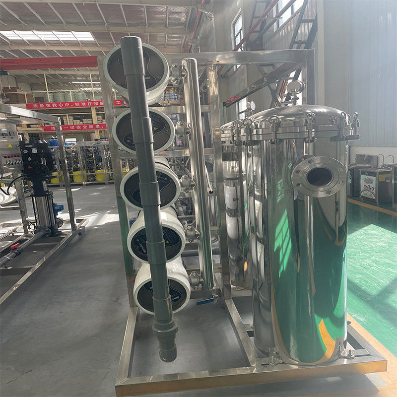 Machines de traitement de l'eau saline par puits de forage avec filtre à osmose inverse en coque en bois