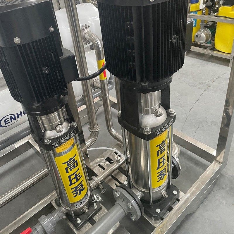 Machine de purification de l'eau par osmose inverse de 5 T/H RO 1000 litres pour usine de traitement de l'eau