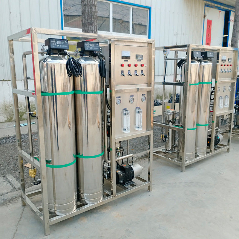 Système de filtration par osmose inverse d'eau minérale 380V/1.5Kw pour le traitement des piscines