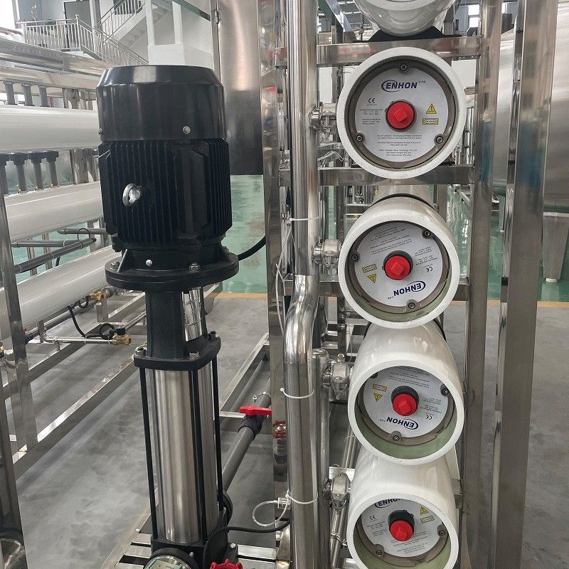 1500*600*1500mm 380V/1.5Kw usine d'eau RO pour 10000LPH solution de système d'osmose inverse
