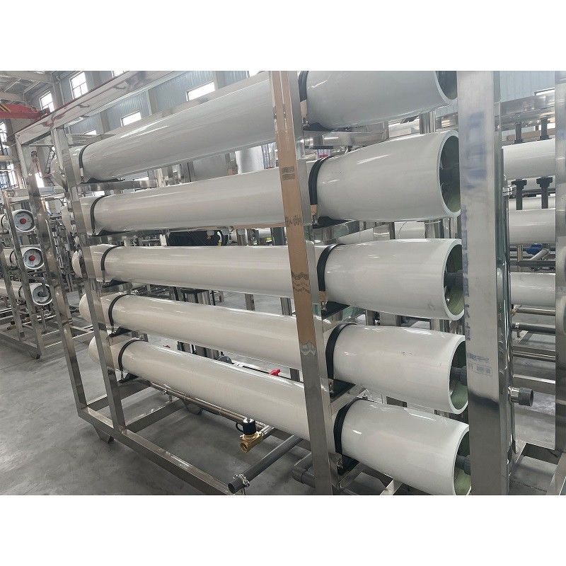 1500*600*1500mm 380V/1.5Kw usine d'eau RO pour 10000LPH solution de système d'osmose inverse