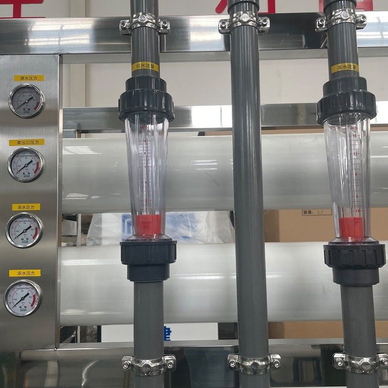 1500*600*1500mm 380V/1.5Kw usine d'eau RO pour 10000LPH solution de système d'osmose inverse