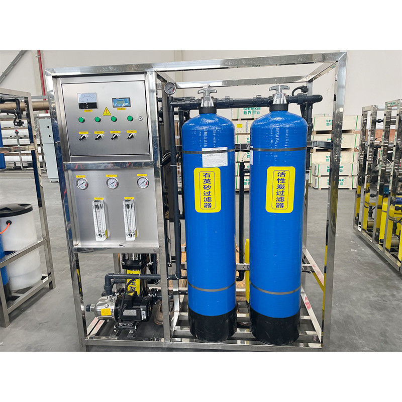 Équipement de purification d'eau RO à deux étapes pour le traitement de la désalinisation de l'eau de mer