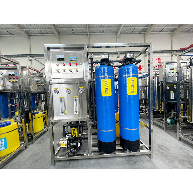 Équipement de purification d'eau RO à deux étapes pour le traitement de la désalinisation de l'eau de mer