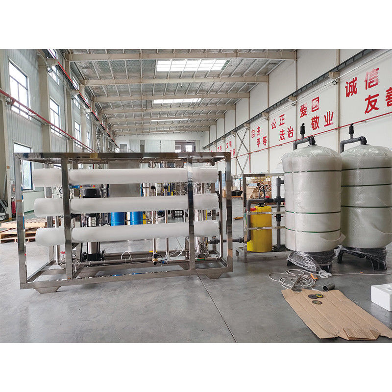 6000LPH usine commerciale de filtration de l'eau pour la filtration industrielle par osmose inverse