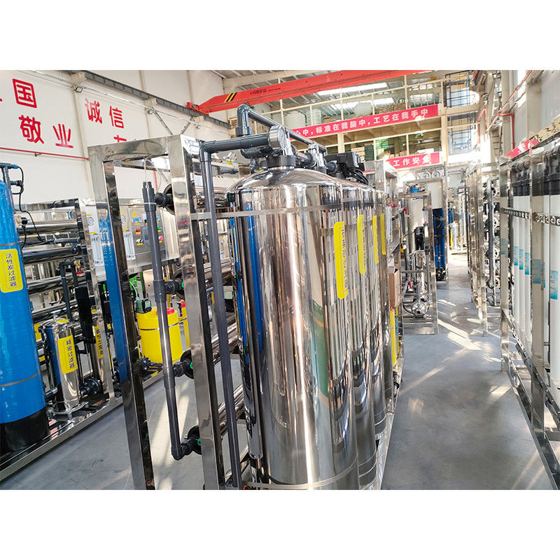 2000LPH usine commerciale de filtration de l'eau pour une productivité et une capacité élevées 2000L/heure